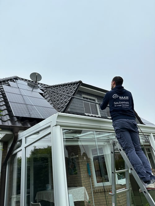 Reinigung von Solar- & Photovoltaikanlagen