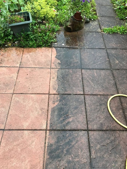 Terrassenreinigung